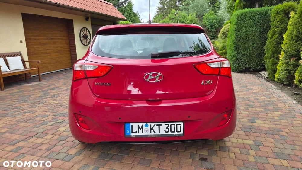 Hyundai i30 1.4 Classic + - 6