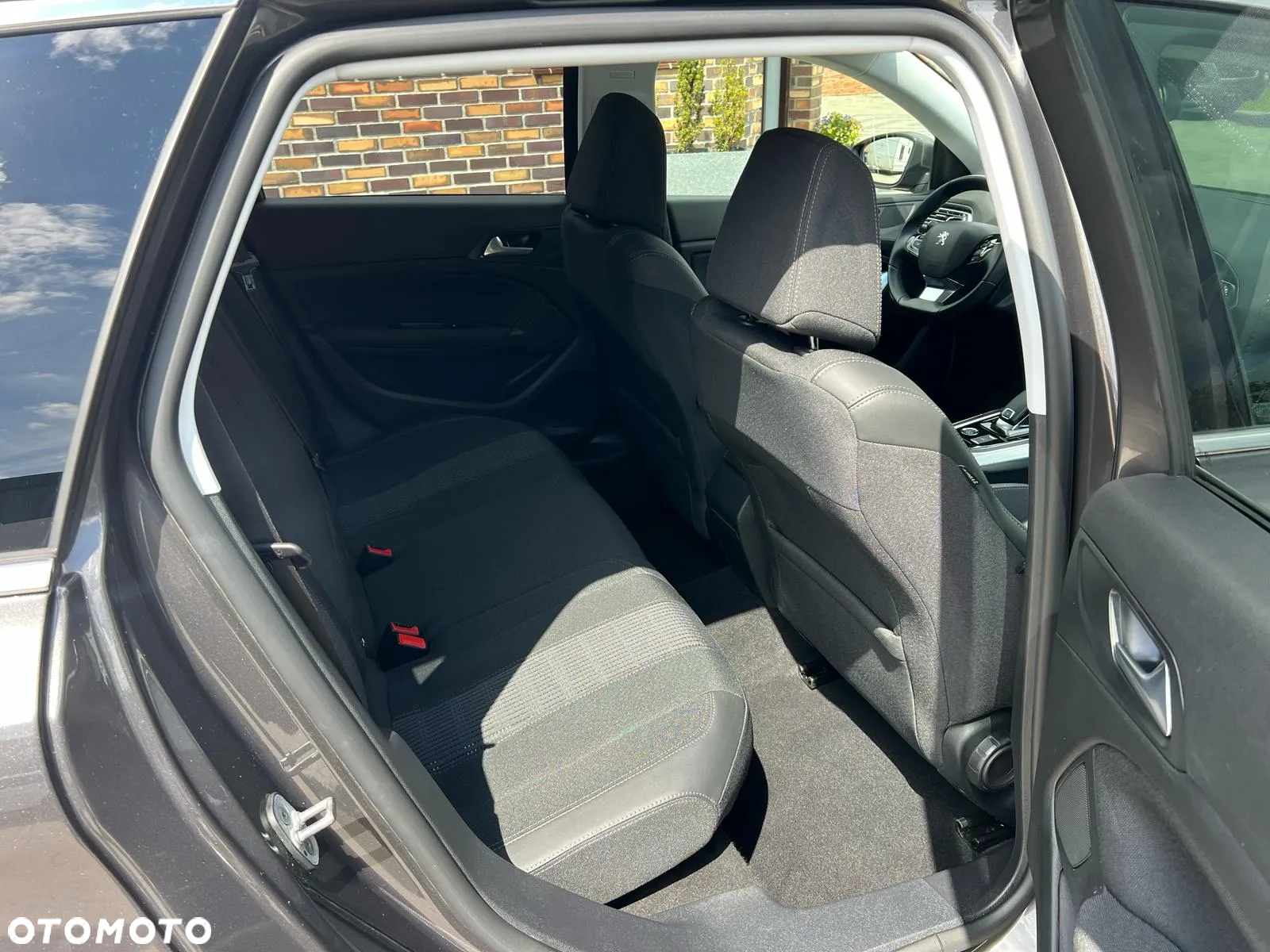 Peugeot 308 1.5 BlueHDi Active S&S EAT6 - 14