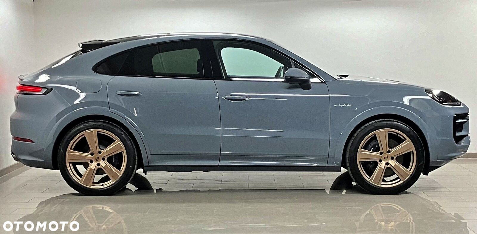 Porsche Cayenne - 6