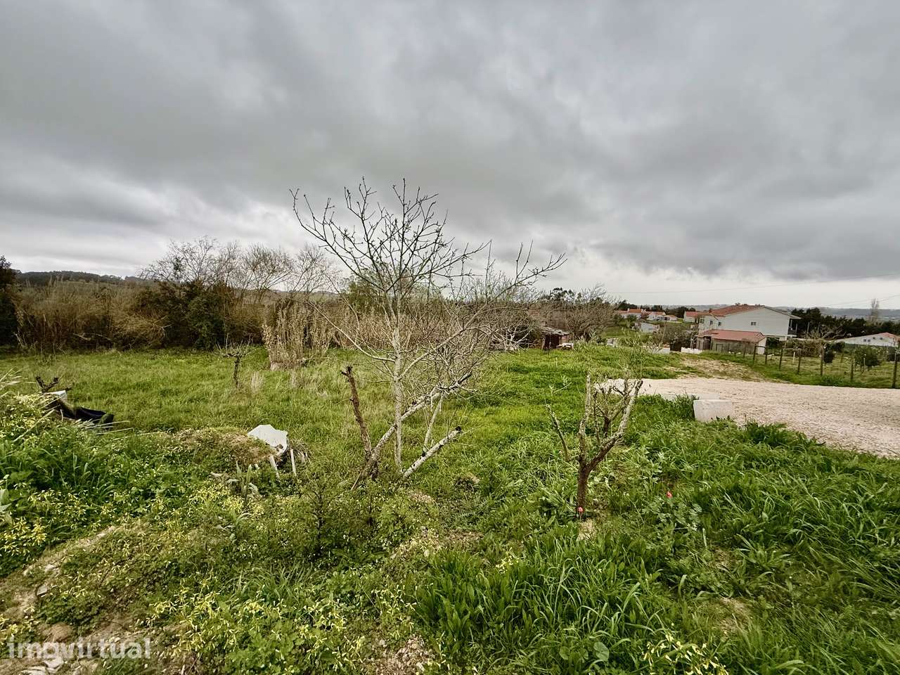 Terreno urbano com 1.585m2 para construção - Alcobaça - Grande imagem: 4/31