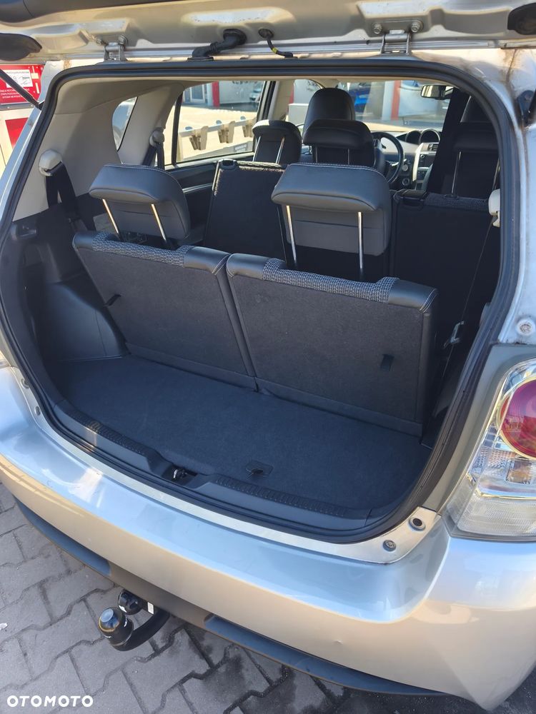 Toyota Verso - 8