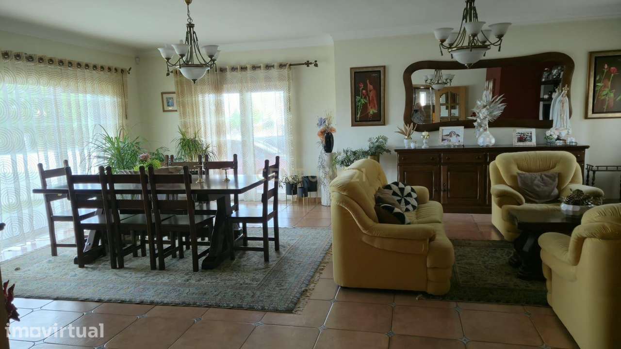 Moradia isolada T4 em Rio de Loba - Grande imagem: 4/25