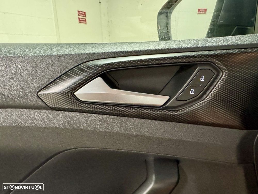 VW T-Cross 1.0 TSI Life - 30