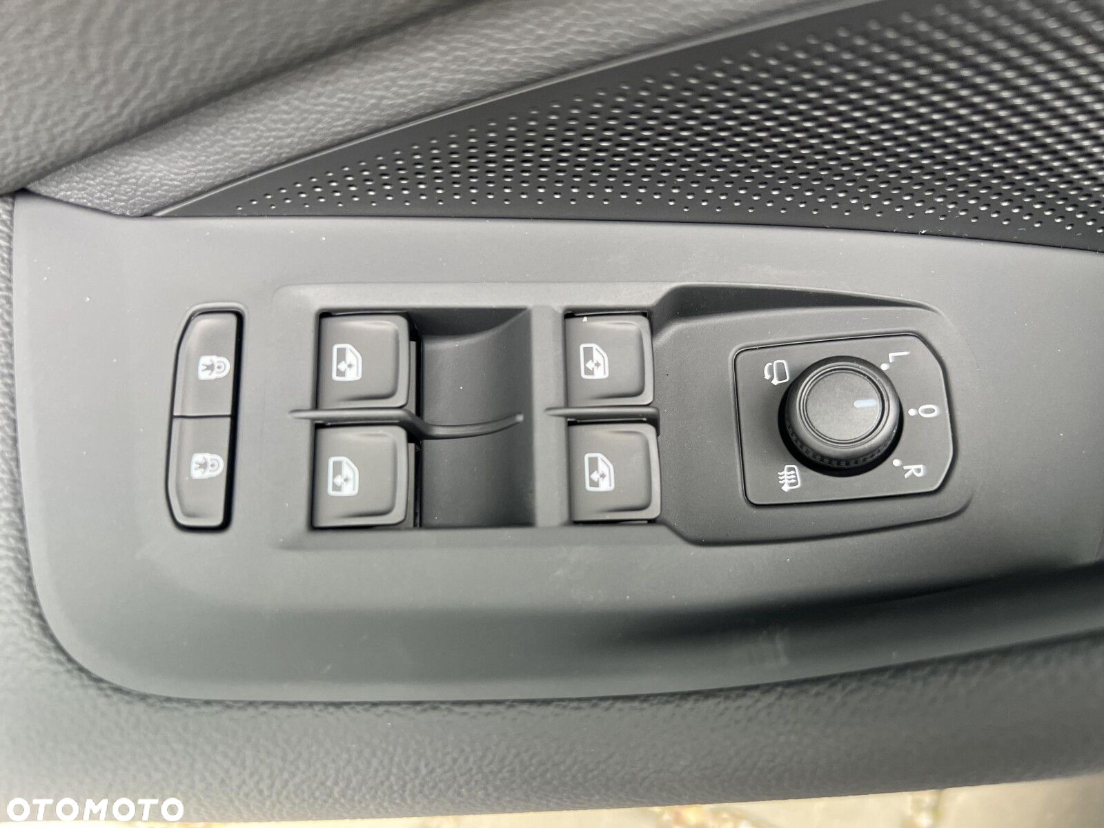 Skoda Superb 2.0 TDI SCR 4x4 Sportline DSG - 13