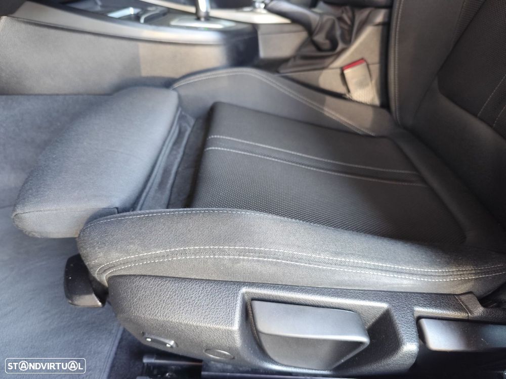 BMW 120 d xDrive Line Sport - 33