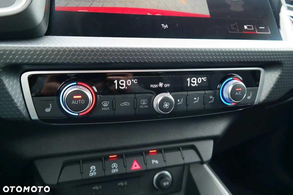 Audi A1 Sportback 35 TFSI S-Line S tronic - 28
