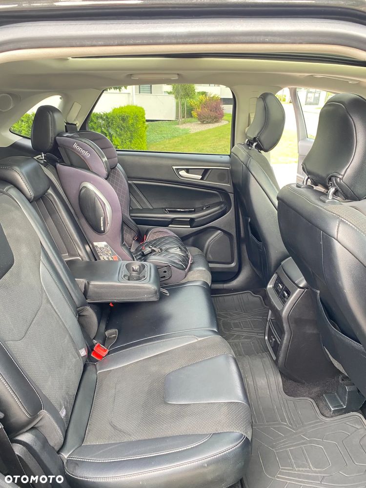 Ford Edge - 7