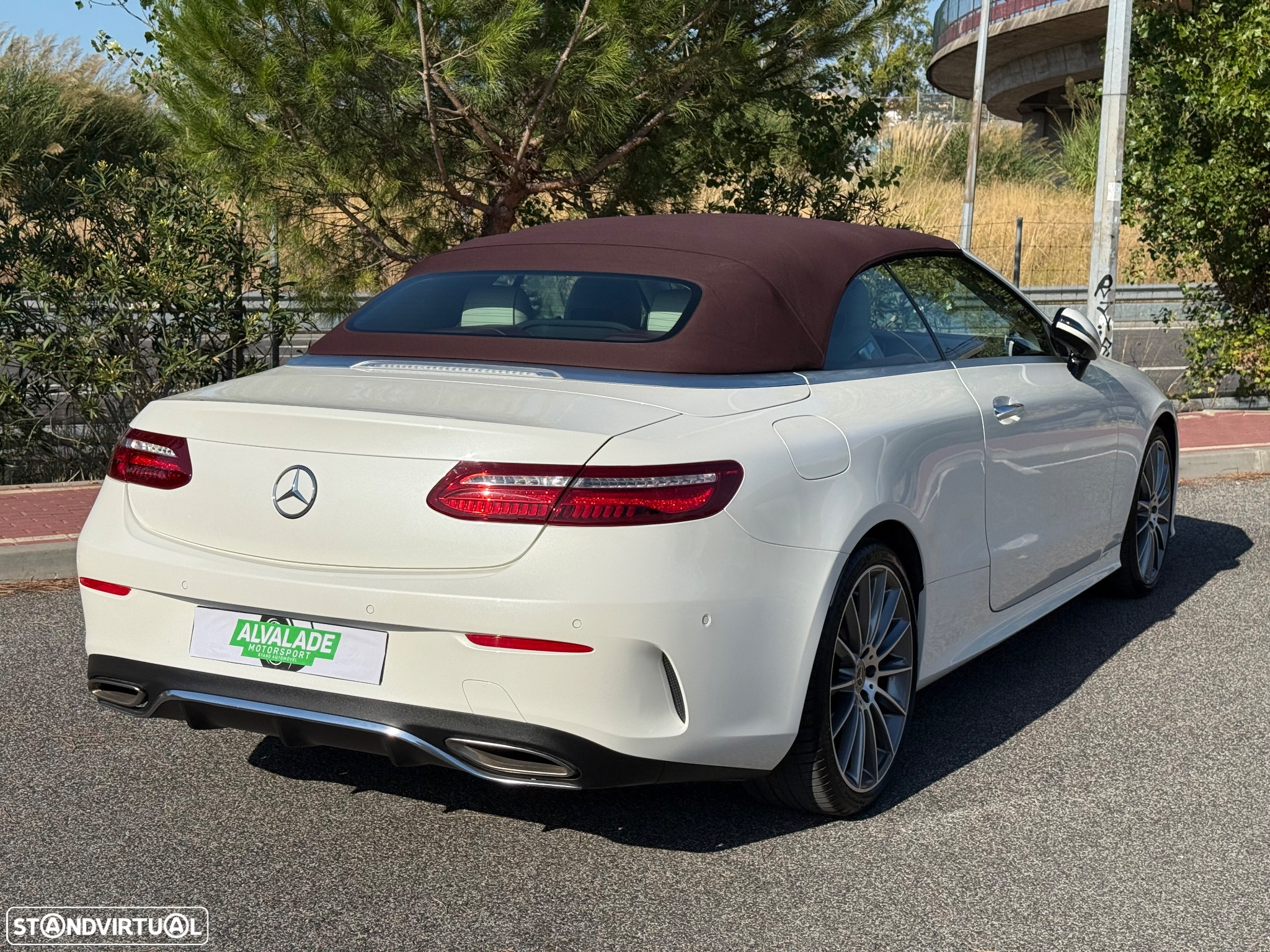 Mercedes-Benz E 200 AMG Line Aut. - 13