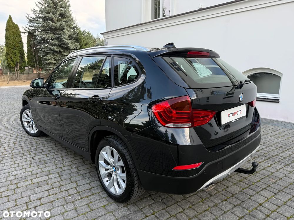 BMW X1 xDrive18d Sport Line - 3