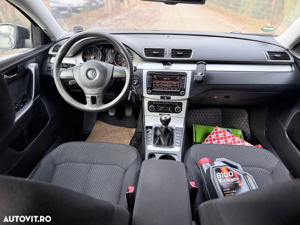 Volkswagen Passat Variant 2.0 TDI BlueMotion Technology Trendline - 7