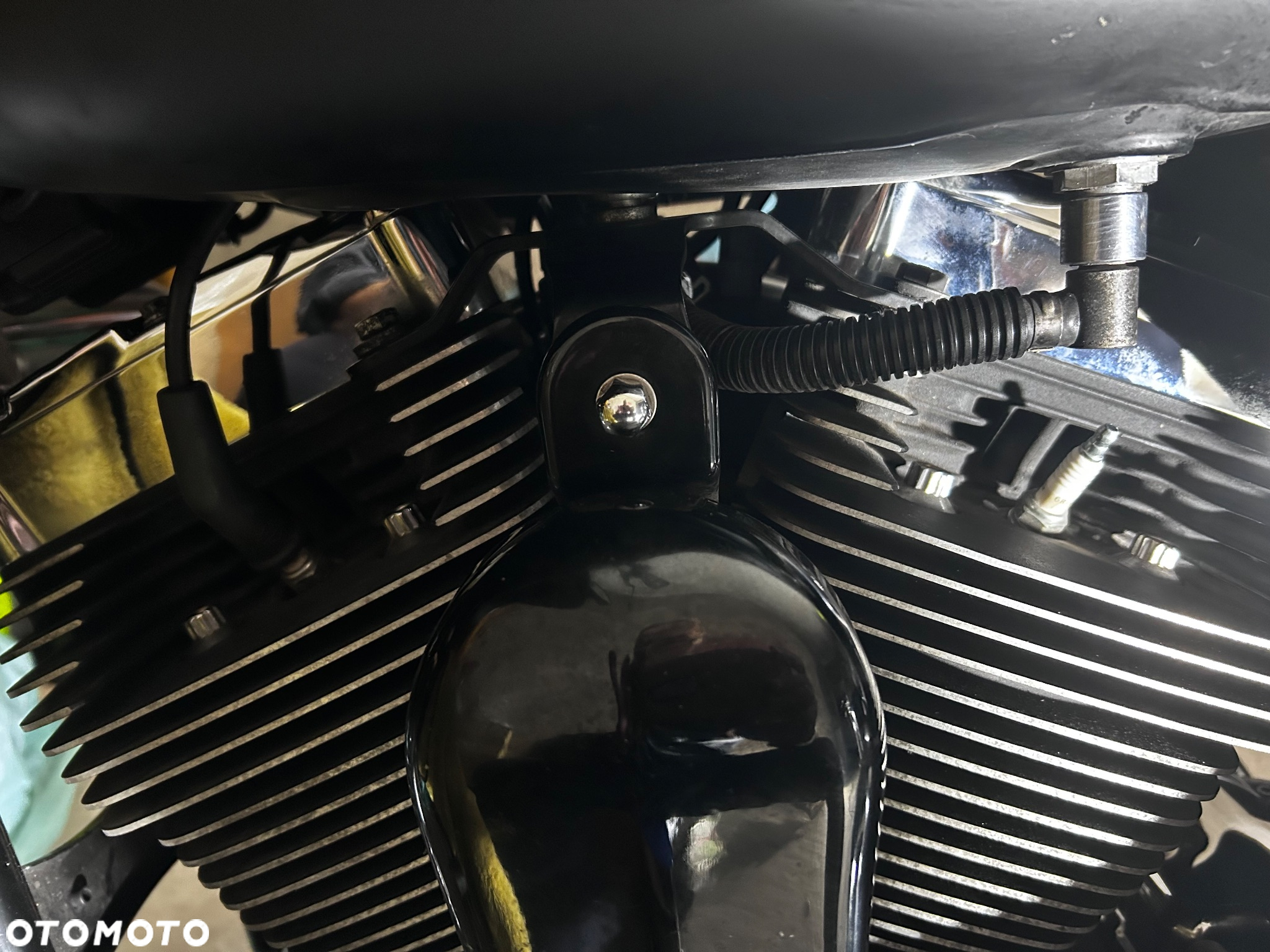 Harley-Davidson FLH Electra Glide - 6