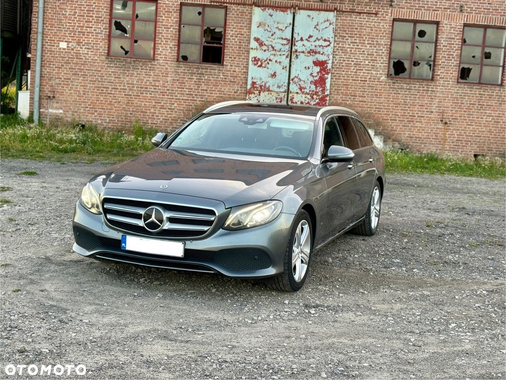 Mercedes-Benz Klasa E 400 4Matic 9G-TRONIC Avantgarde - 9