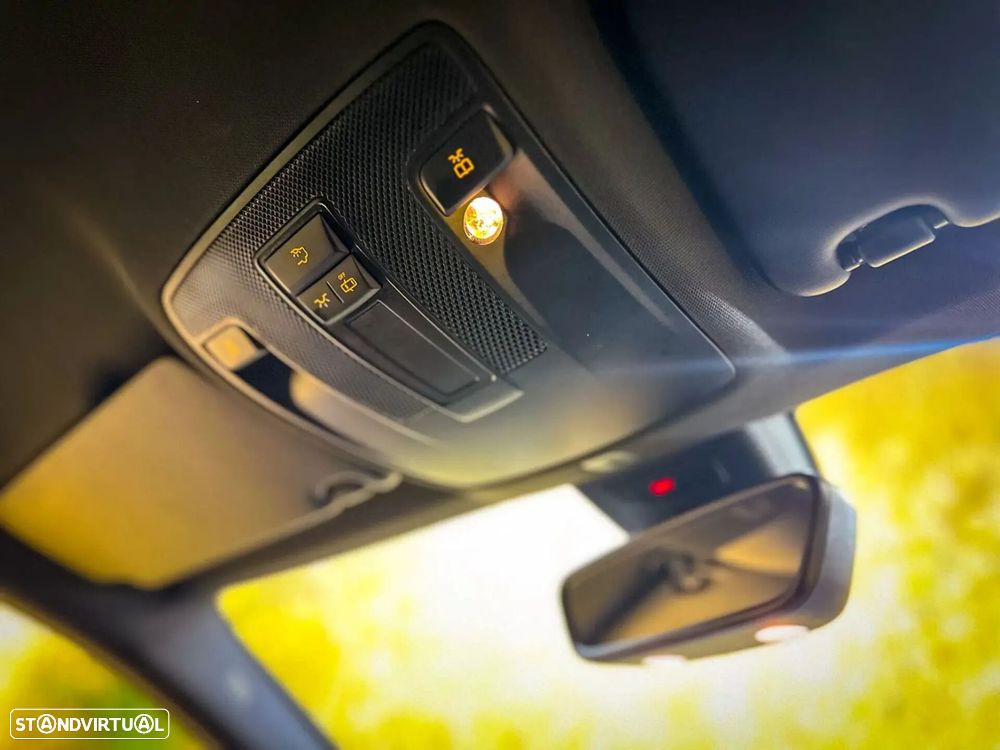 Mercedes-Benz CLA 180 - 23