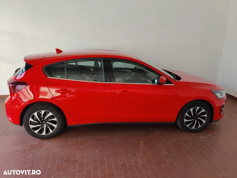Ford Focus 1.0 EcoBoost MHEV Titanium - 7