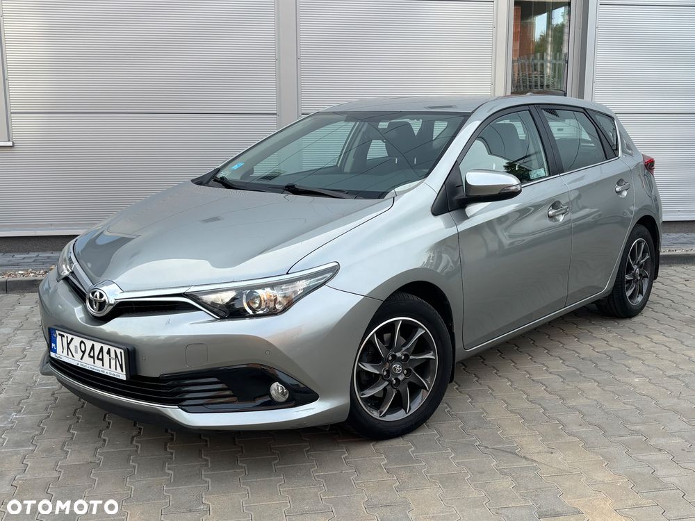 Toyota Auris 1.6 Premium MS - 6
