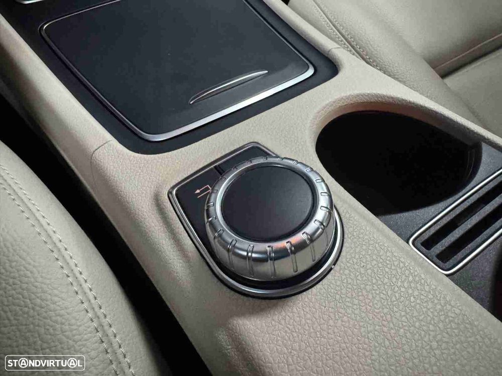 Mercedes-Benz GLA 200 CDi Urban Aut. - 15