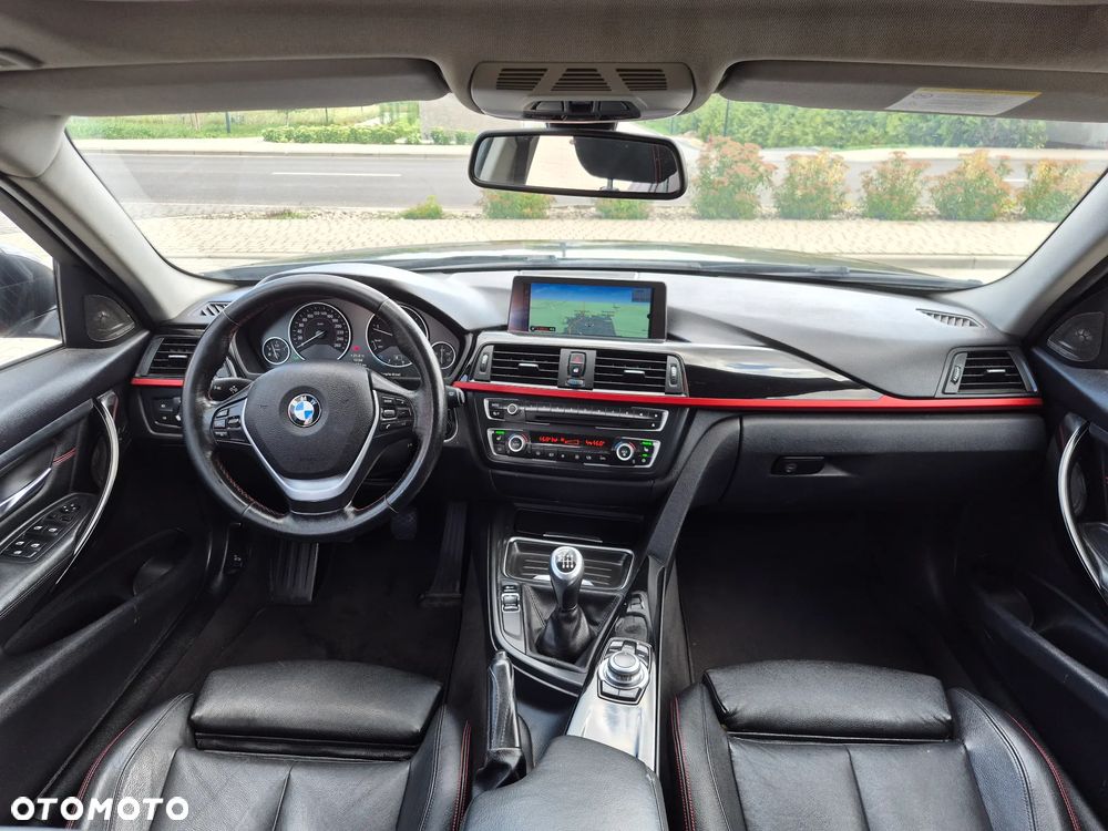 BMW Seria 3 320d Efficient Dynamic Edition Luxury Line - 9