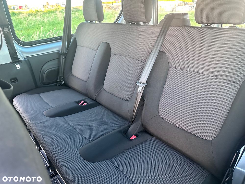 Renault Trafic - 11