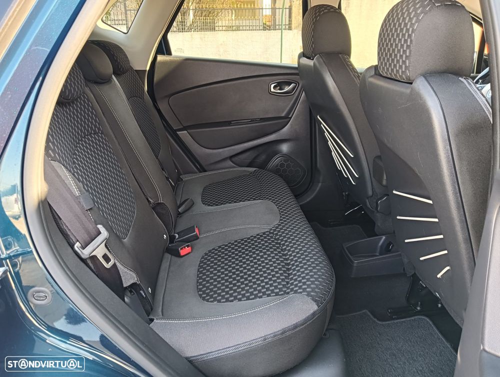 Renault Captur 1.5 dCi Exclusive - 24