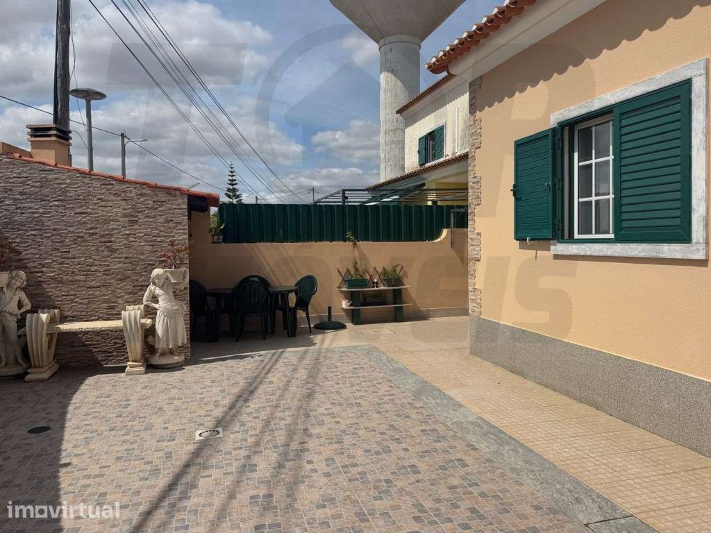 Moradia V3 - Samora Correia - 475.000€ - Grande imagem: 2/37