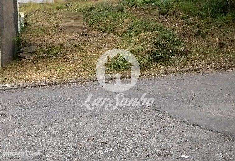 Terreno de construção com 427 m2 em S. Mamede do Coronado, Trofa - Grande imagem: 2/3