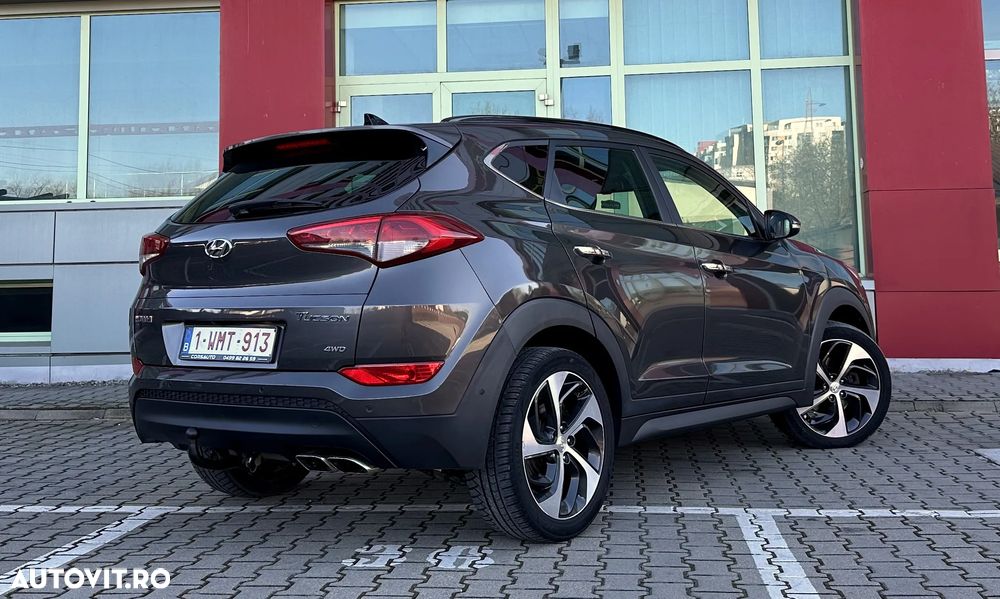 Hyundai Tucson 2.0 CRDI 4WD Automatik Intro Edition - 4