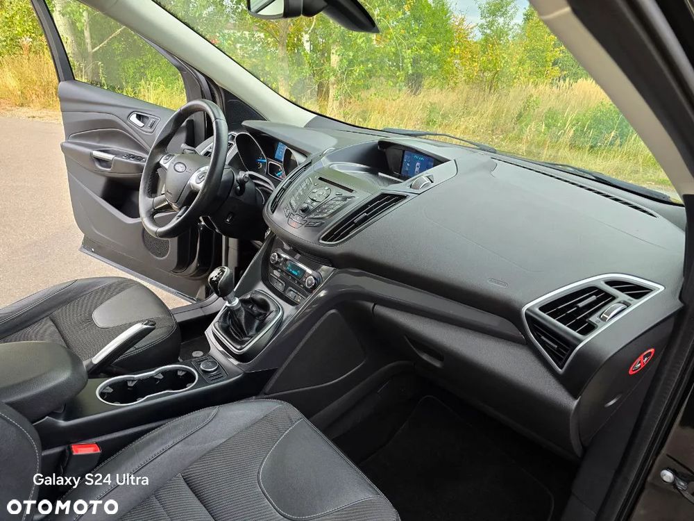 Ford Kuga 2.0 TDCi Titanium - 22