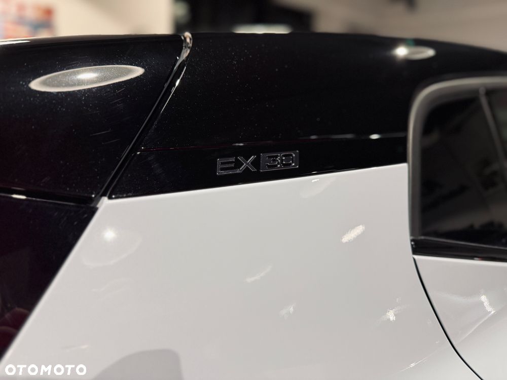 Volvo EX30 Twin Motor Performance AWD Plus - 6