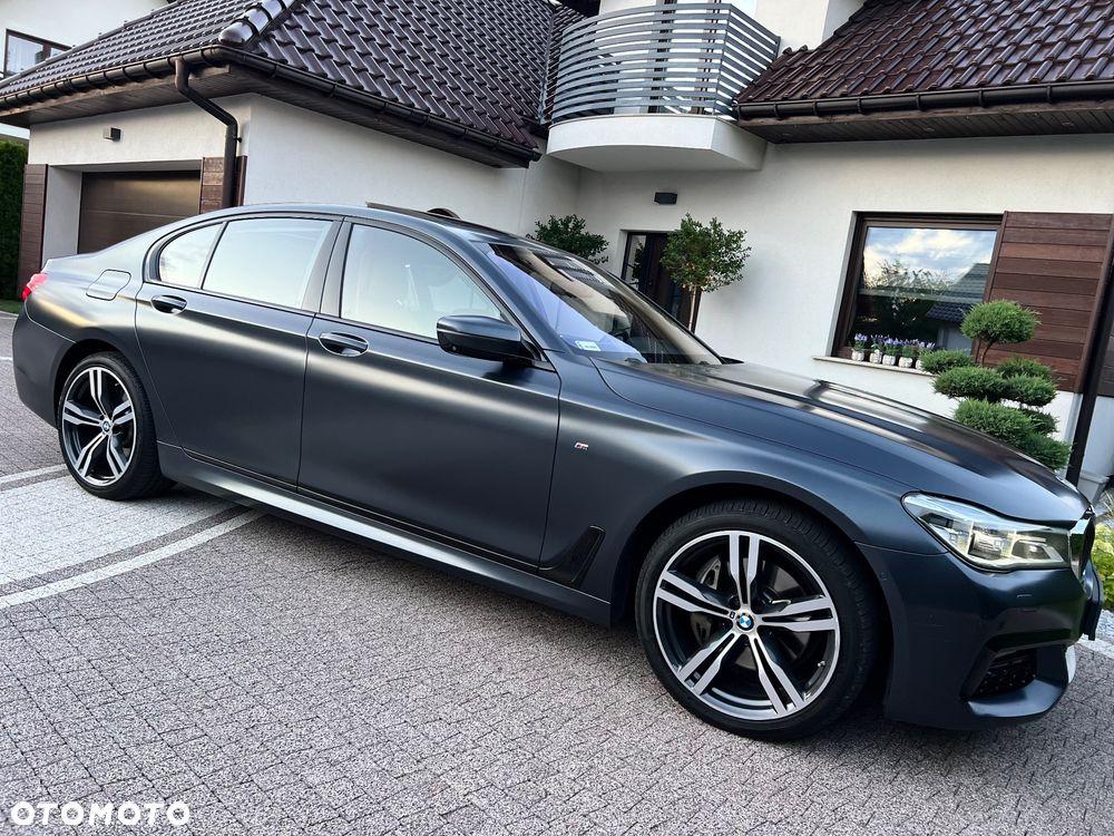 BMW Seria 7 740d xDrive - 21