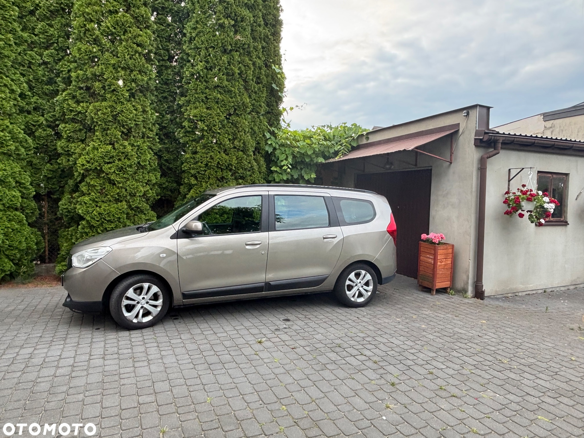 Dacia Lodgy 1.2 TCe Prestige - 10