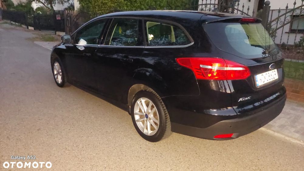 Ford Focus 1.5 EcoBoost SYNC Edition ASS - 2