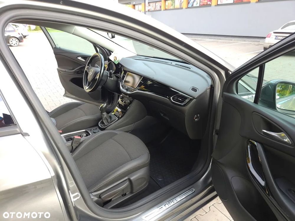 Opel Astra 1.6 CDTI DPF ecoFLEX TourerStart/Stop Exklusiv - 21