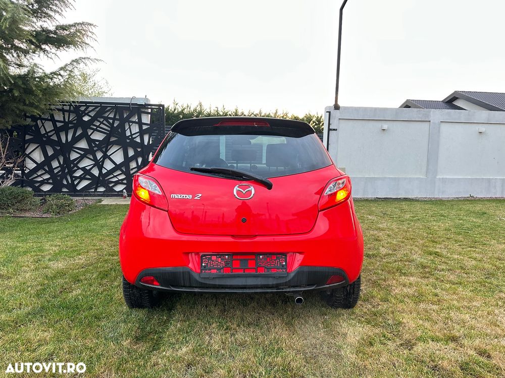 Mazda 2 - 15