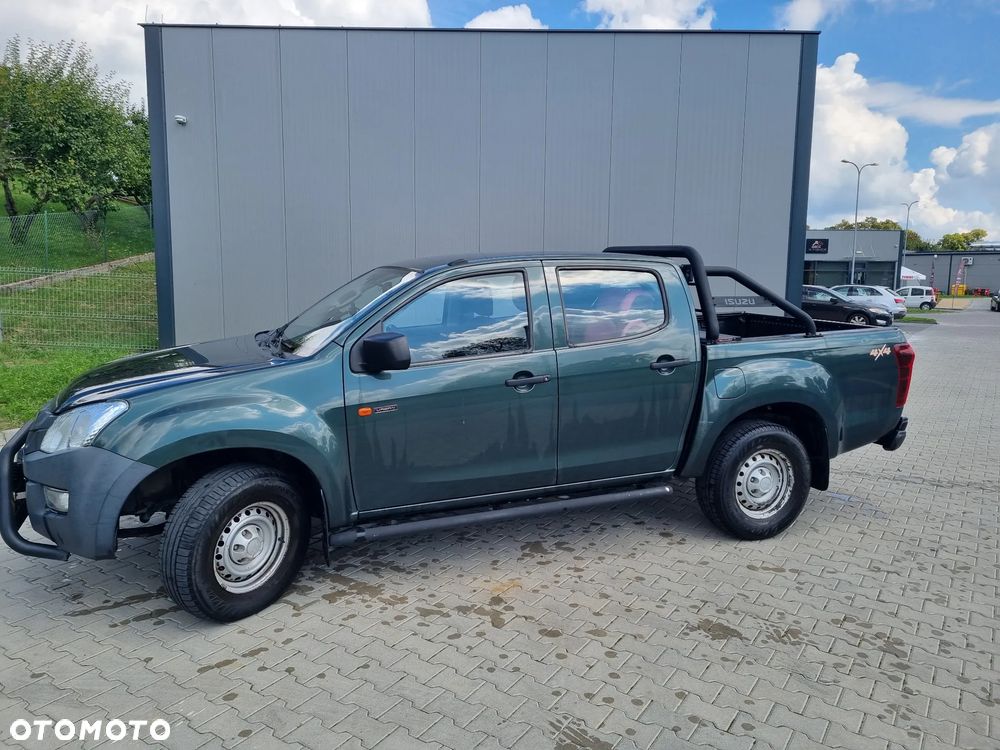 Isuzu D-Max 2.5 DC LS - 4