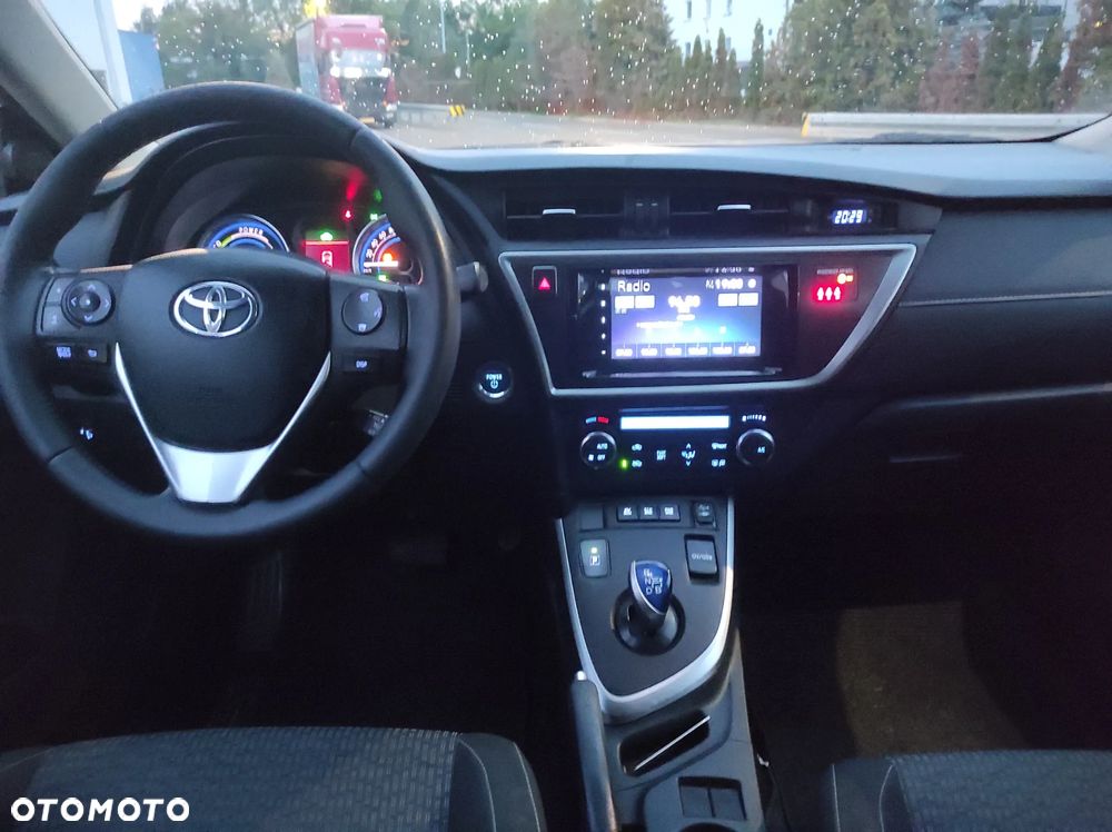 Toyota Auris 1.8 HSD Prestige NAVI - 15