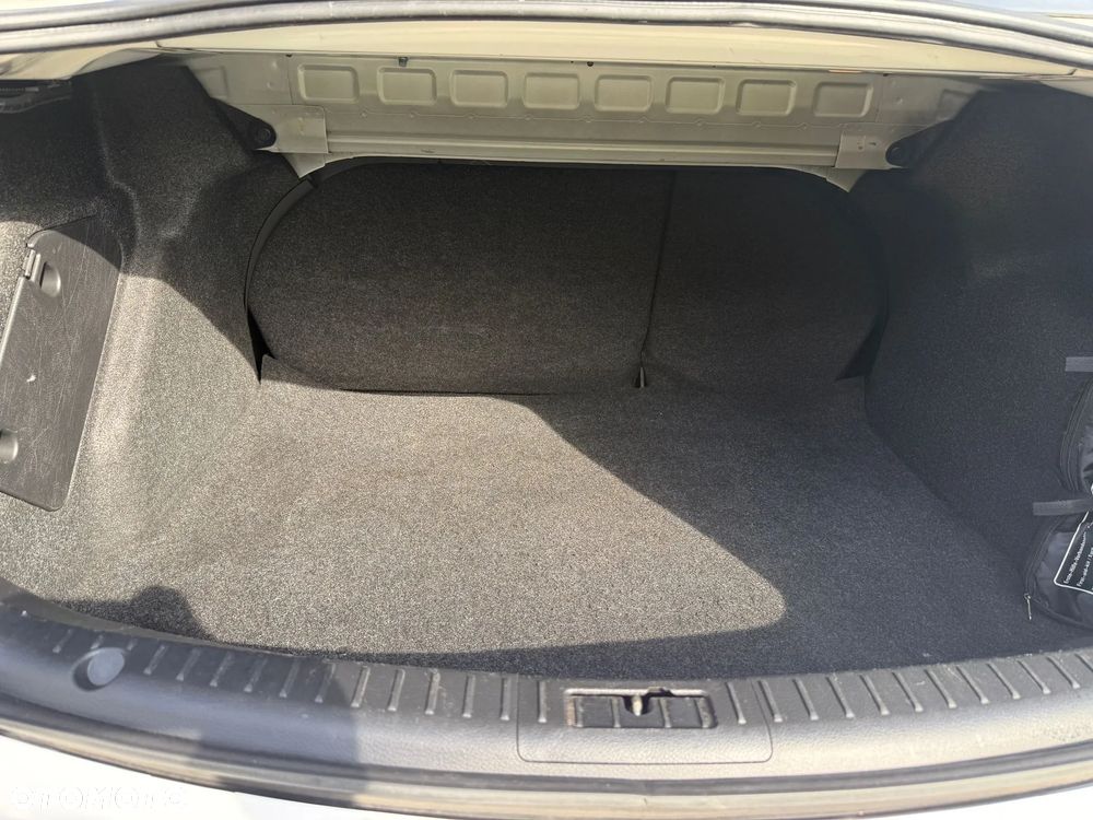 Mazda 3 2.0 MZR Exclusive-Line - 33
