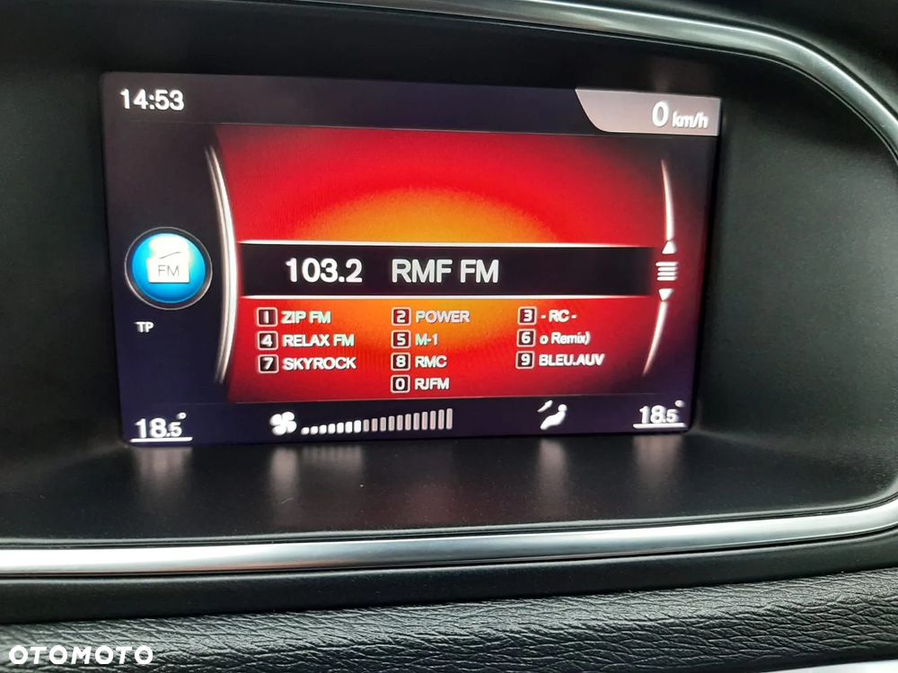 Volvo V40 D3 Geartronic RDesign - 26