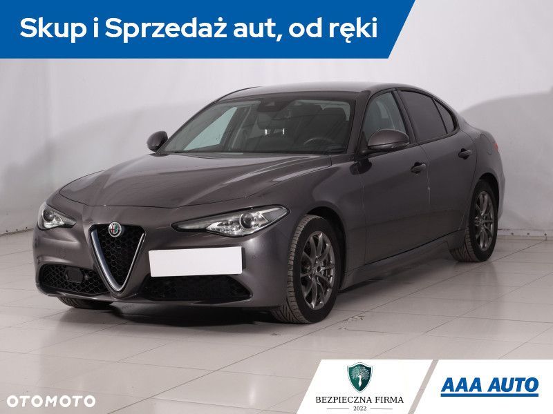 Alfa Romeo Giulia - 3