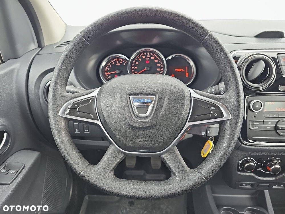 Dacia Lodgy 1.5 Blue dCi Laureate S&S EU6d - 15
