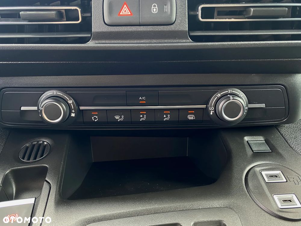 Opel COMBO CARGO | Furgon M |AUTOMAT | 3 miejsca, kamera cofania | Sklejka | Od Ręki - 20