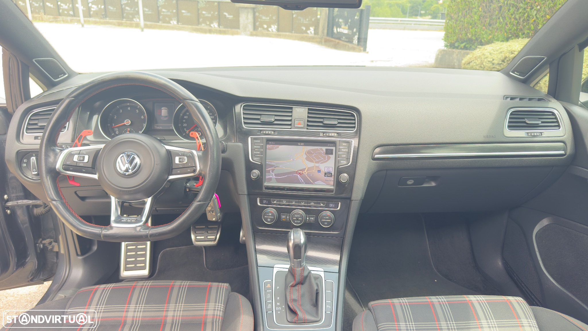 VW Golf 2.0 TSi GTi DSG Performance - 15