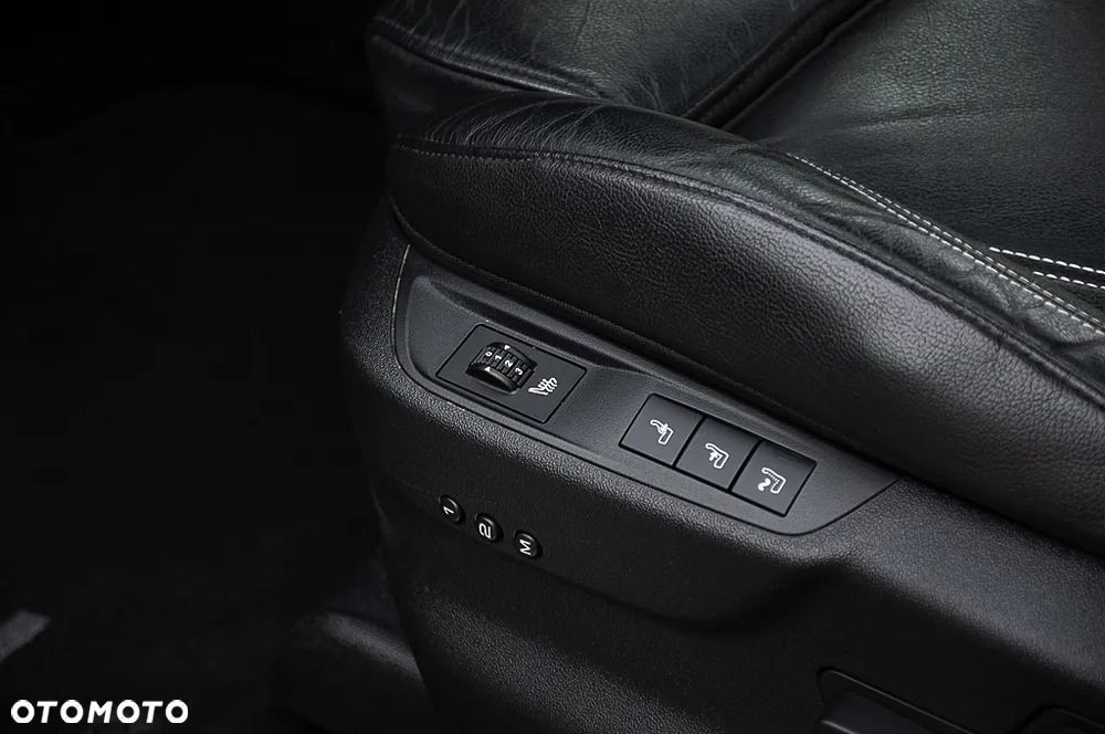 Citroën DS5 BlueHDi 180 Business - 37