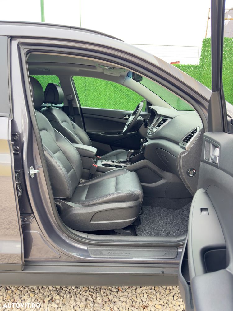 Hyundai Tucson 2.0 CRDI 4WD Automatik Premium - 13