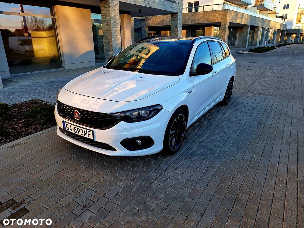 Fiat Tipo 1.4 T-Jet S-Design - 2