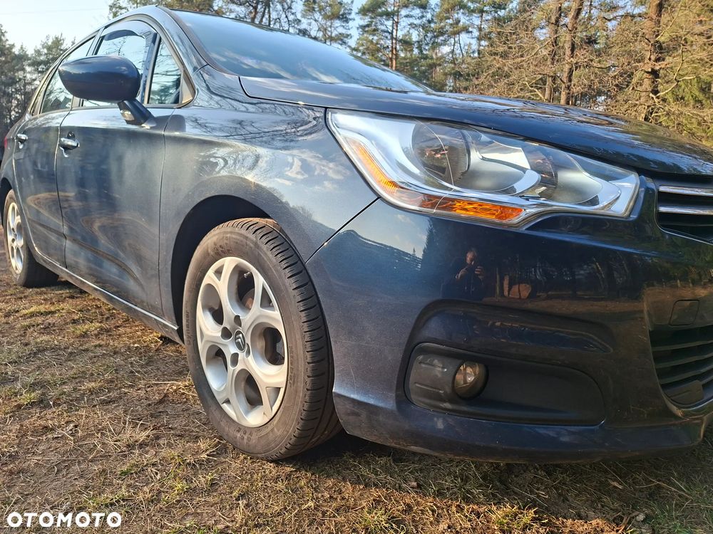 Citroën C4 VTi 95 Attraction - 5