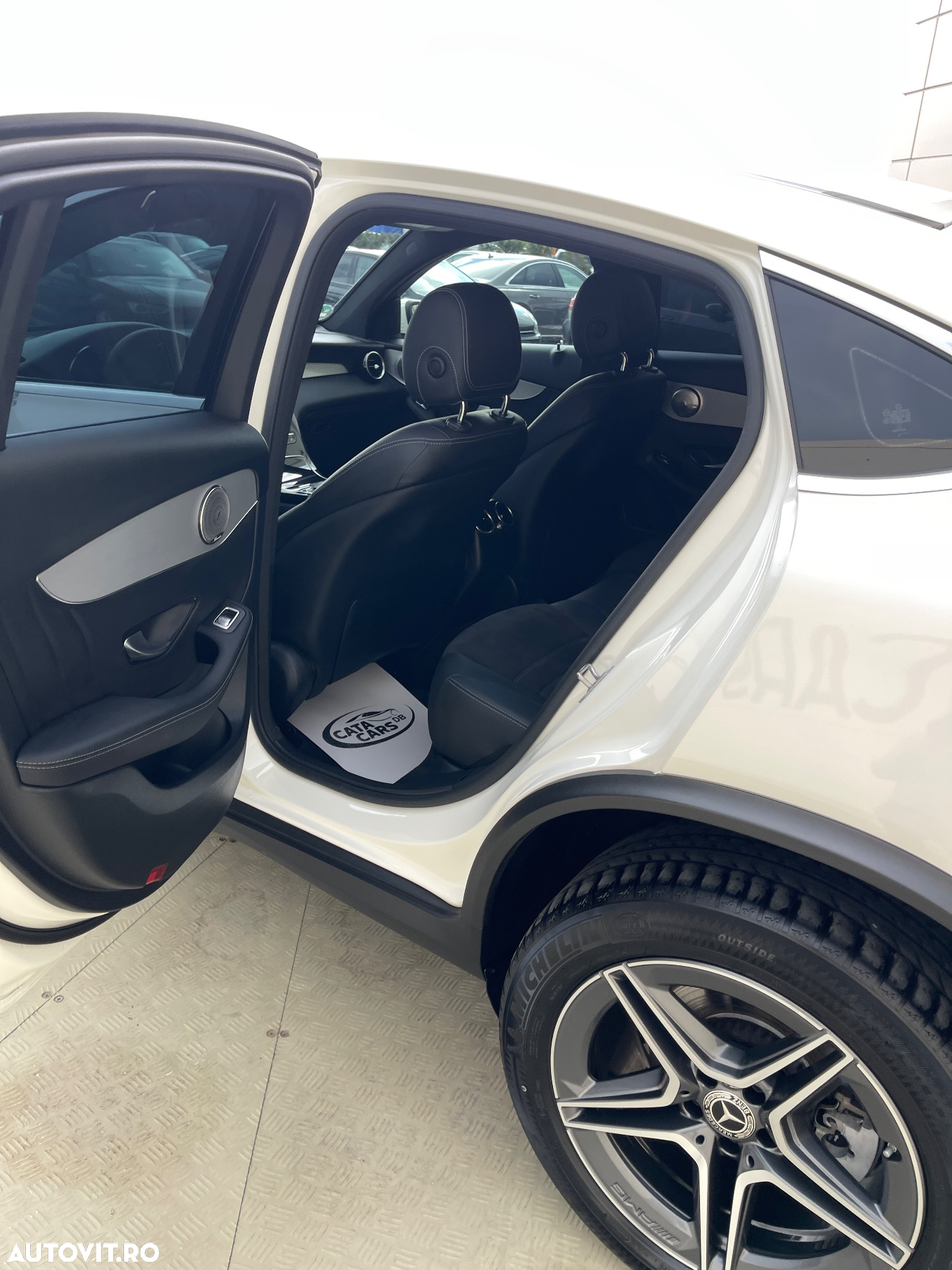 Mercedes-Benz GLC Coupe 300 de 4Matic 9G-TRONIC AMG Line - 28