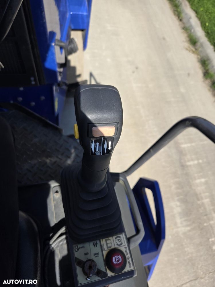 Ammann ARX45, 4,6tone, 2019, 1.444h, latime tambur 1,4m, motor Kubota 75CP, sistem stropire, sistem taiere asfalt, 2 joystickuri-FULL OPTION-posibilitate leasing 3 ani, rulat in Germania-STARE FOARTE BUNA-PROMOTIE 29.900 EUR+Tva - 24