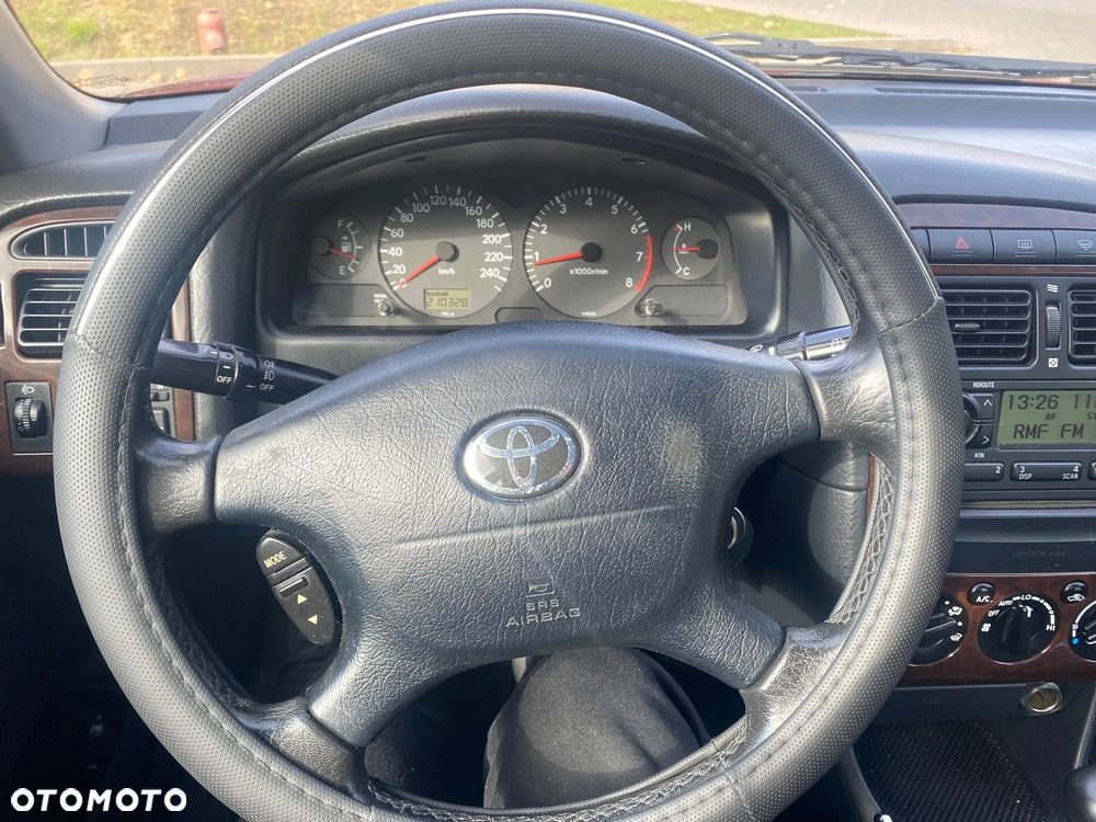 Toyota Avensis 2.0 VVT-i Sol - 5