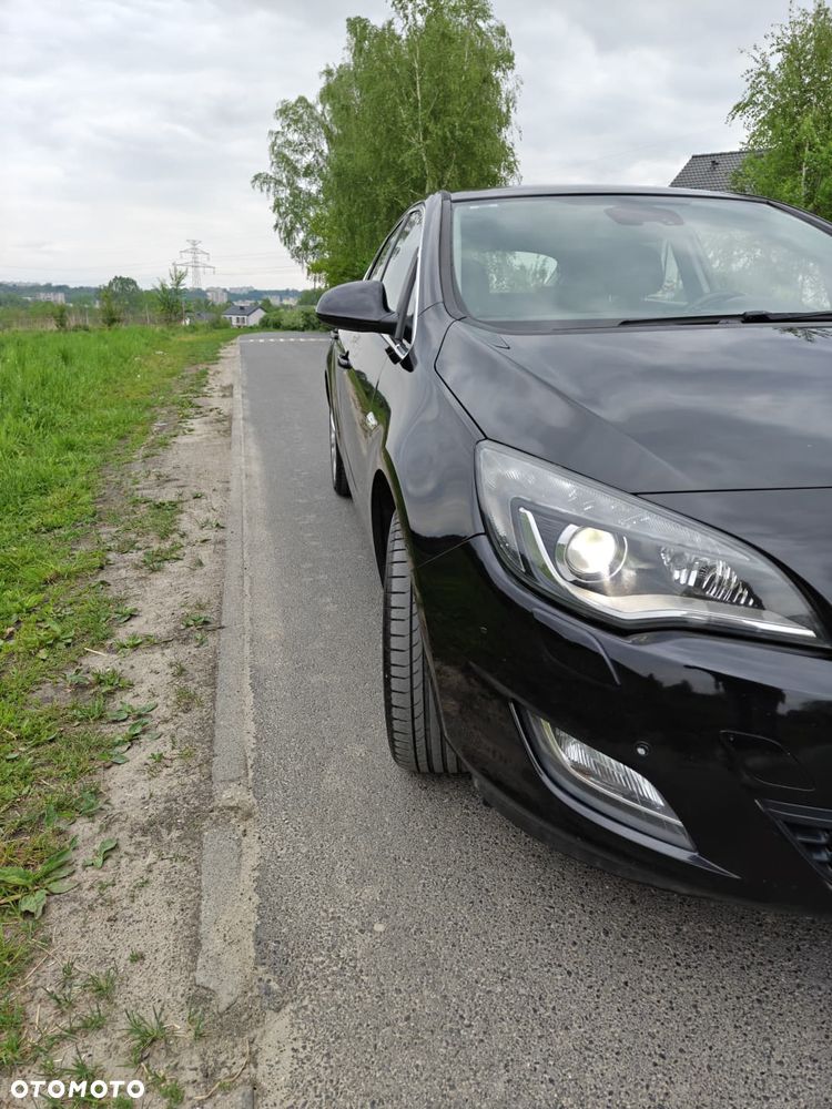 Opel Astra 1.4 T Cosmo - 6