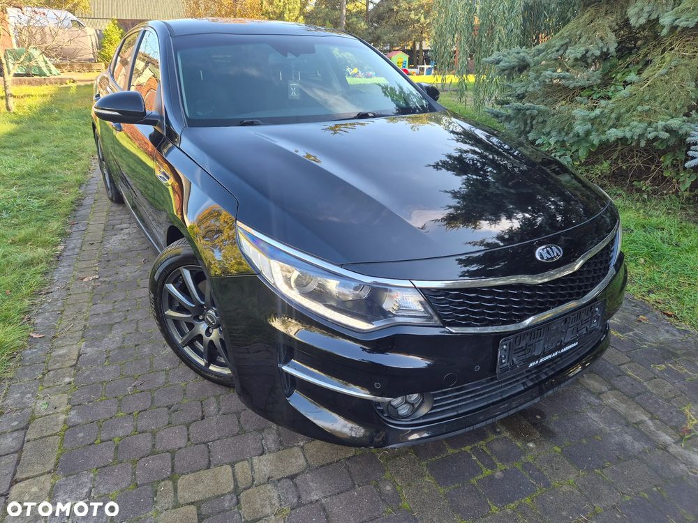 Kia Optima 2016 photo 2